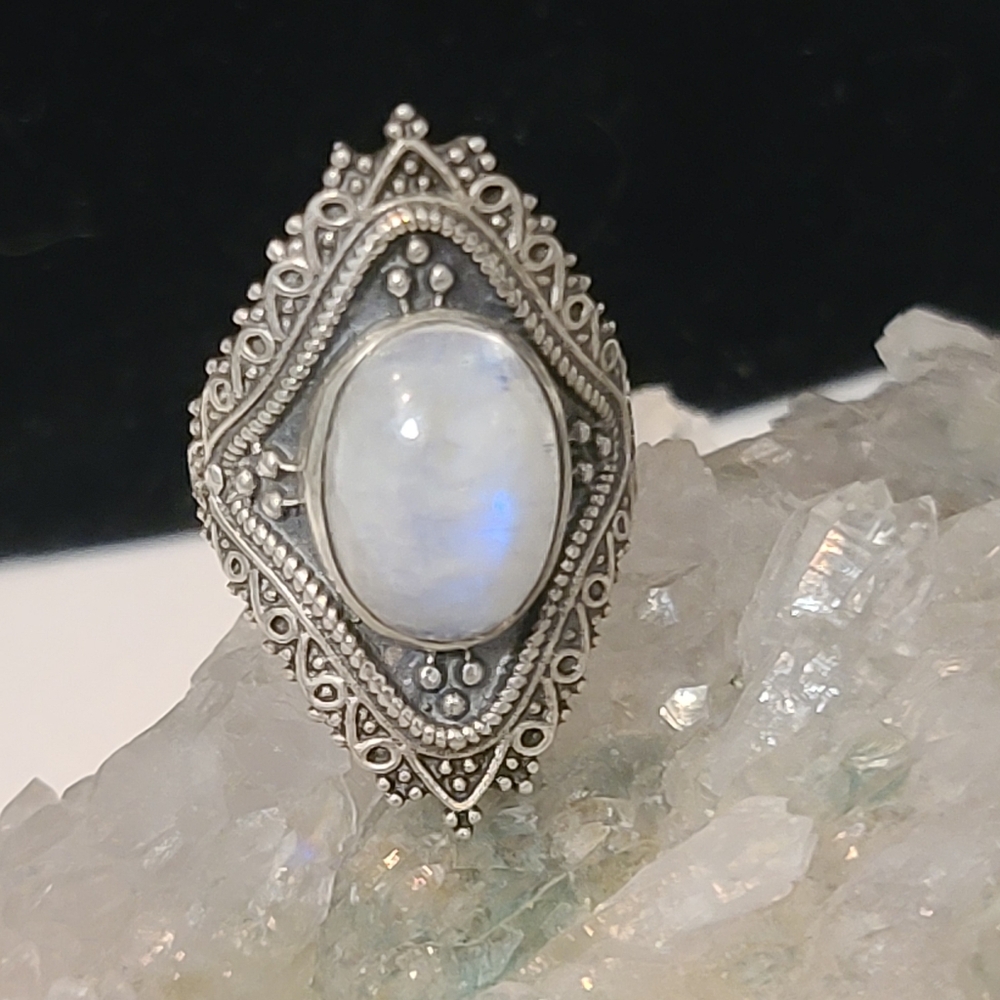 Moonstone .925 sterling filagree Ring size 7